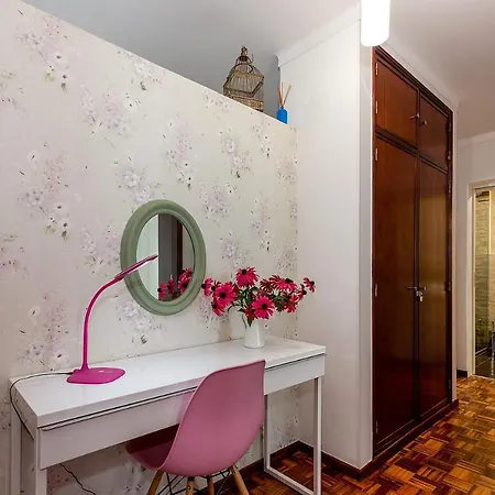 Senna Apartment *